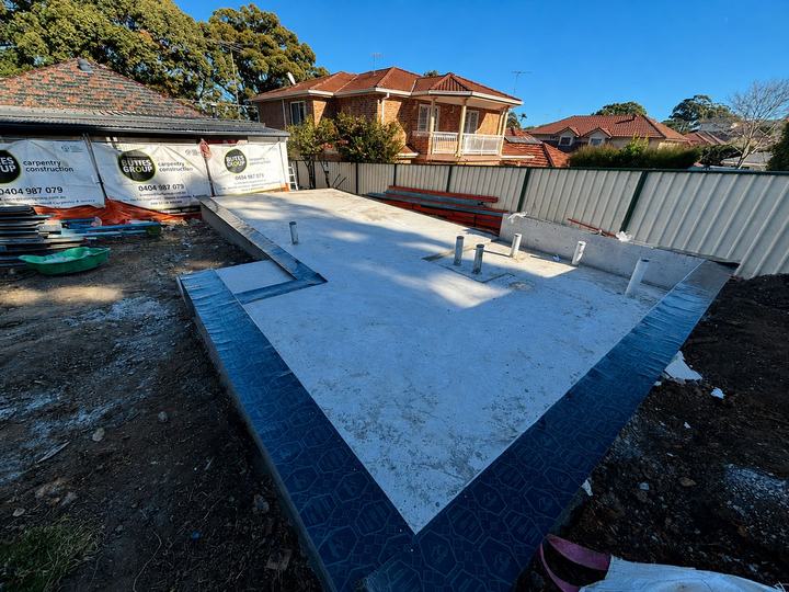 Physical termite barrier laid over the slab preparation